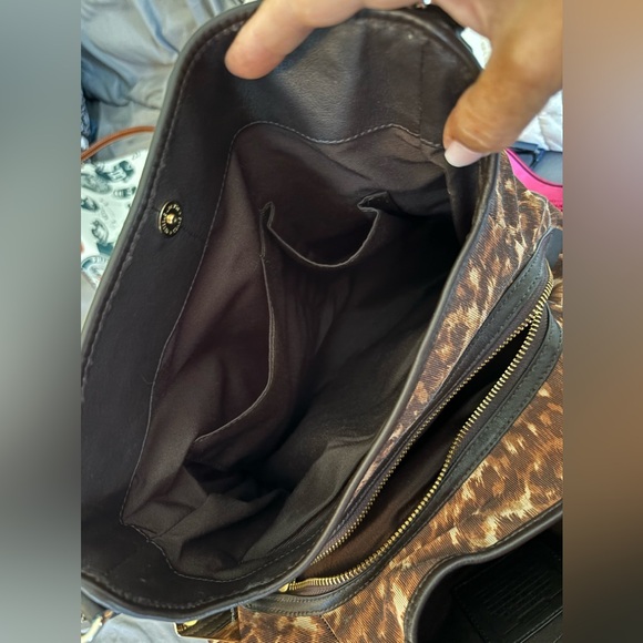 Designer Handbag - Picture 6 of 7